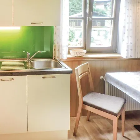 Two-bedroom In Apartamento